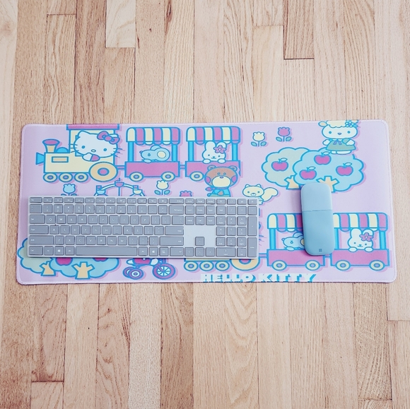 Hello Kitty Train Mouse Pad - Picture 8 of 8